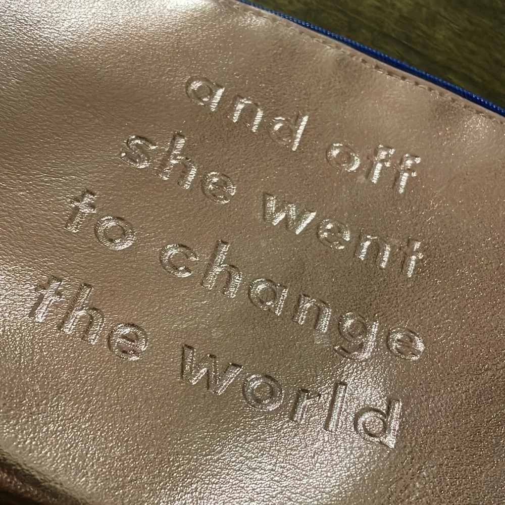 Ipsy Cosmetic Case *‎ 7